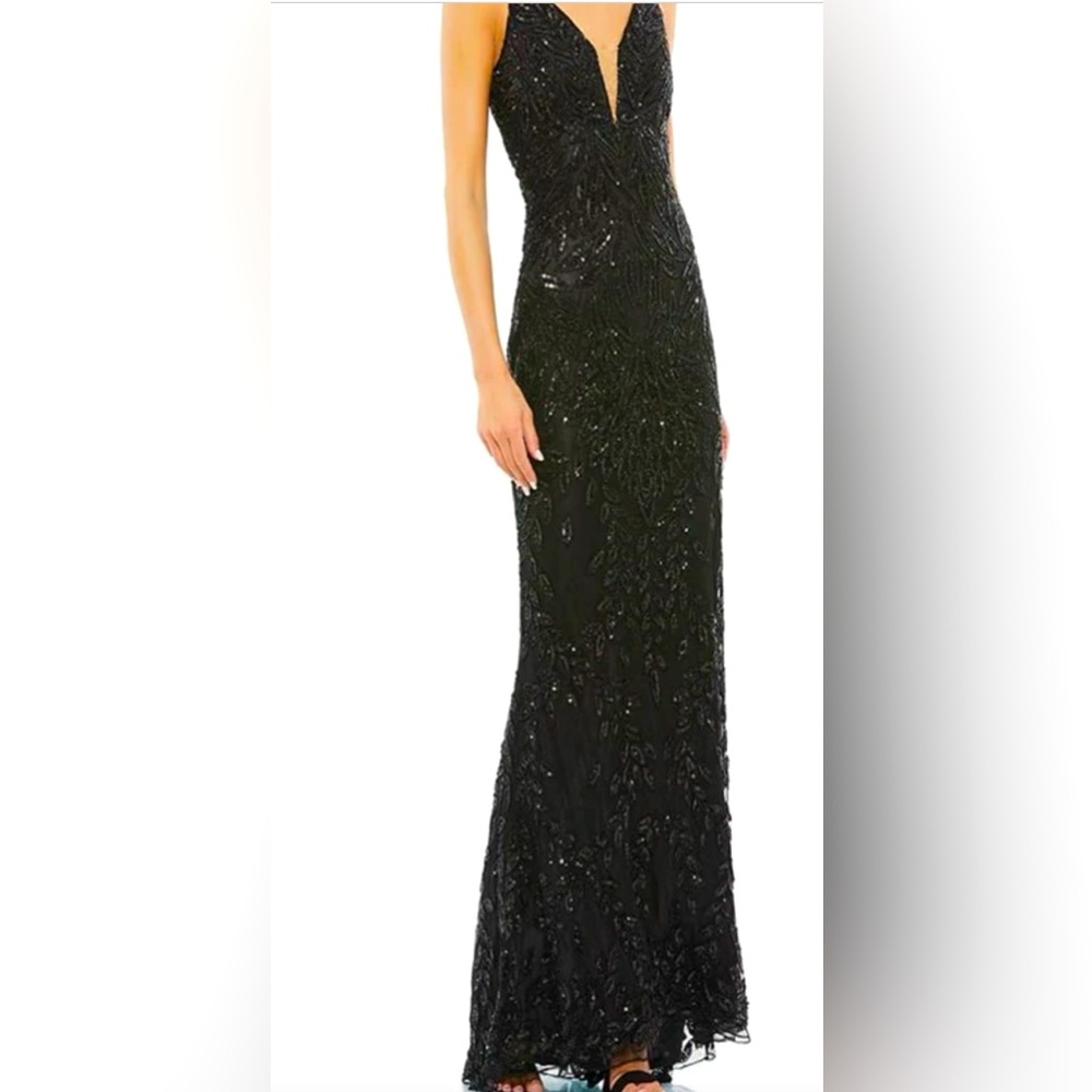 NWT Mac Duggal 5107 Black Beaded Leaf Embellishment Gown Prom Formal Sz 4